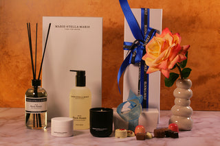 The Rose & Care Gift - SendingLuxury